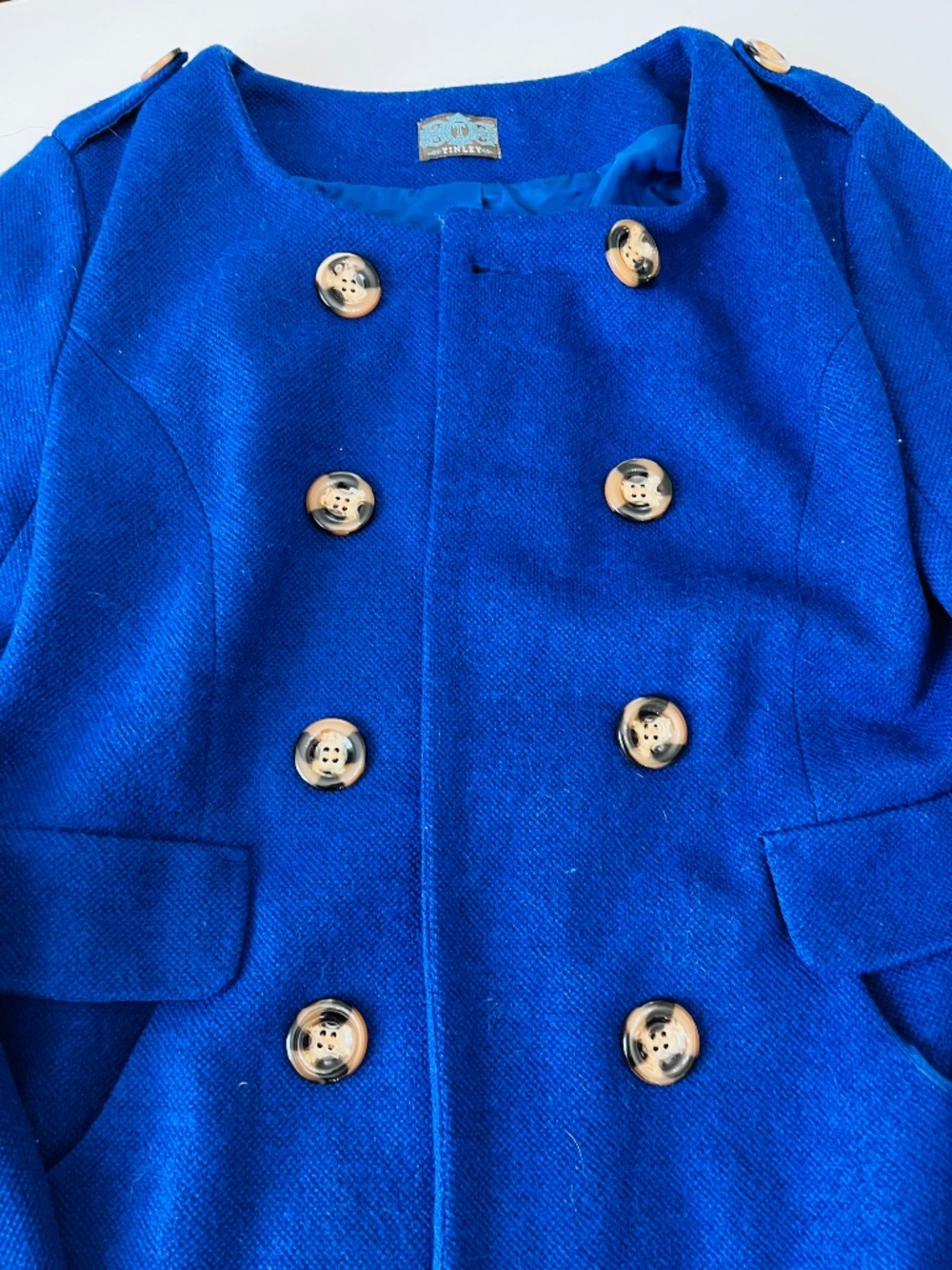 Gorgeous Tinley Coat ! Beautiful blue color ! Size Small - Picture 2 of 4